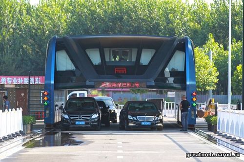 Transit Elevated Bus (TEB-1)